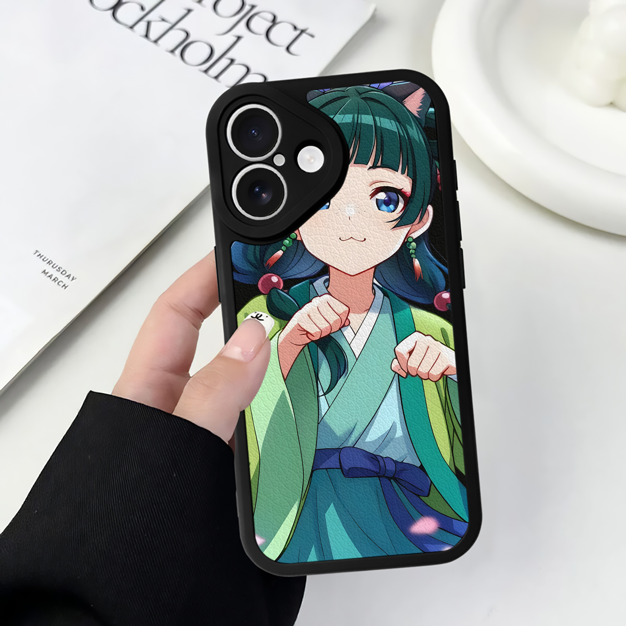 （画像用） 薬屋のひとりごと The Apothecary Diaries 【iPhone 16シリーズ対応】シリコンスマホケース（レザー調） 材質：シリコン
